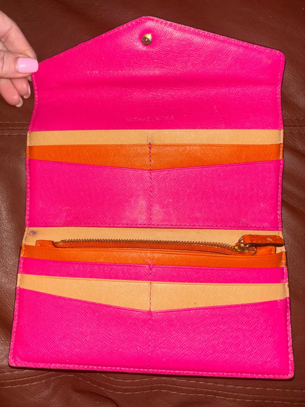 Beautiful Coach Tan Leather Envelope Wallet with Gold-Tone Snap - Picture 3 of 7